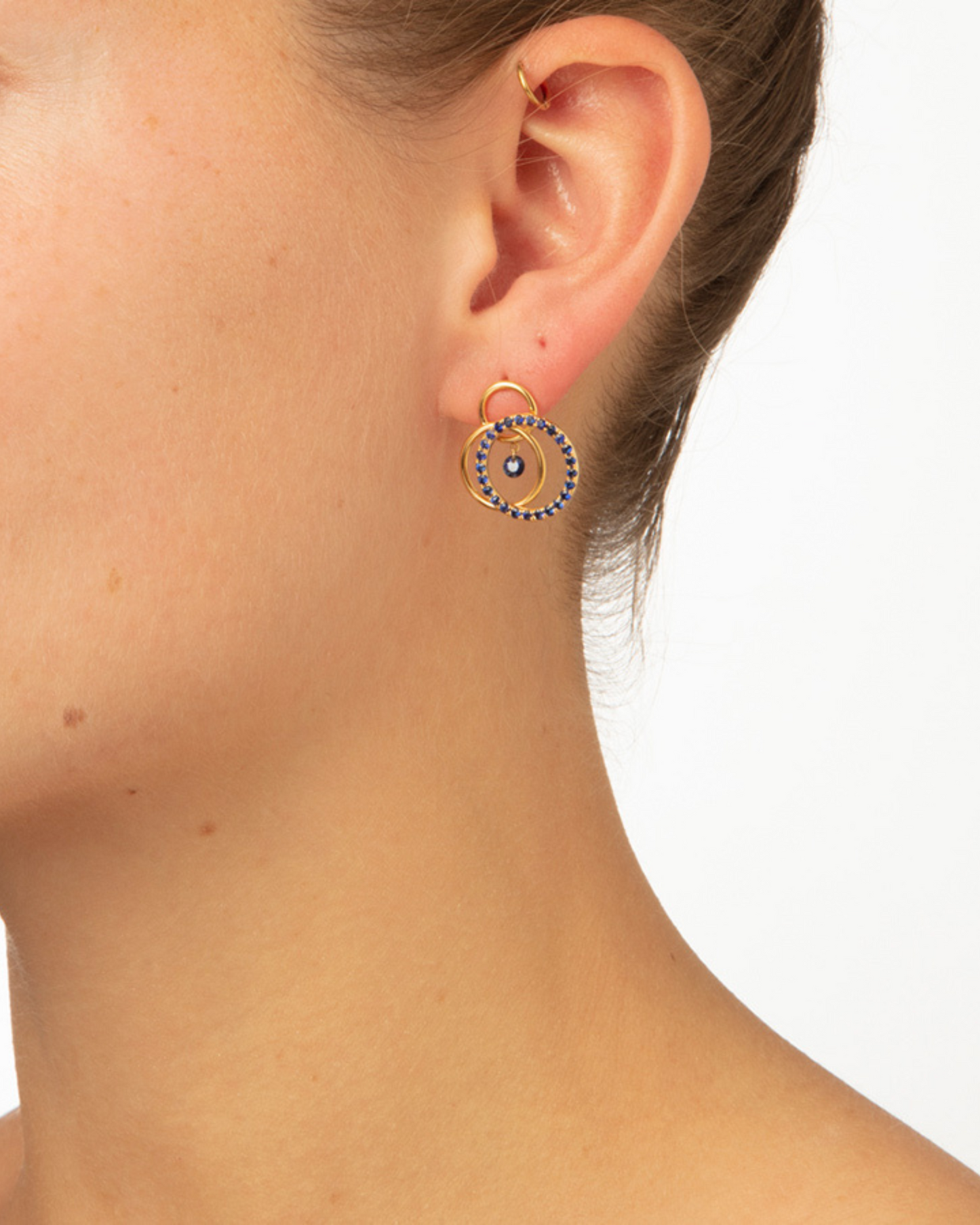Boucle d'oreille Tourbillon Saphir