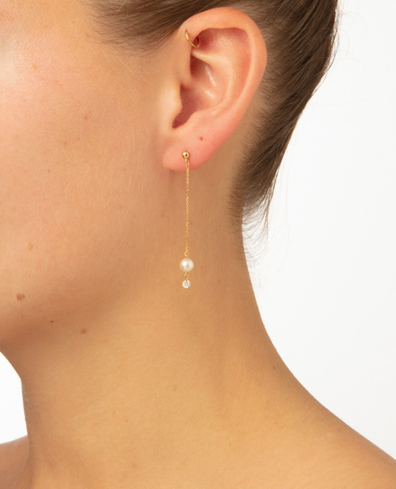 Mono boucle d'oreille longue Perlée