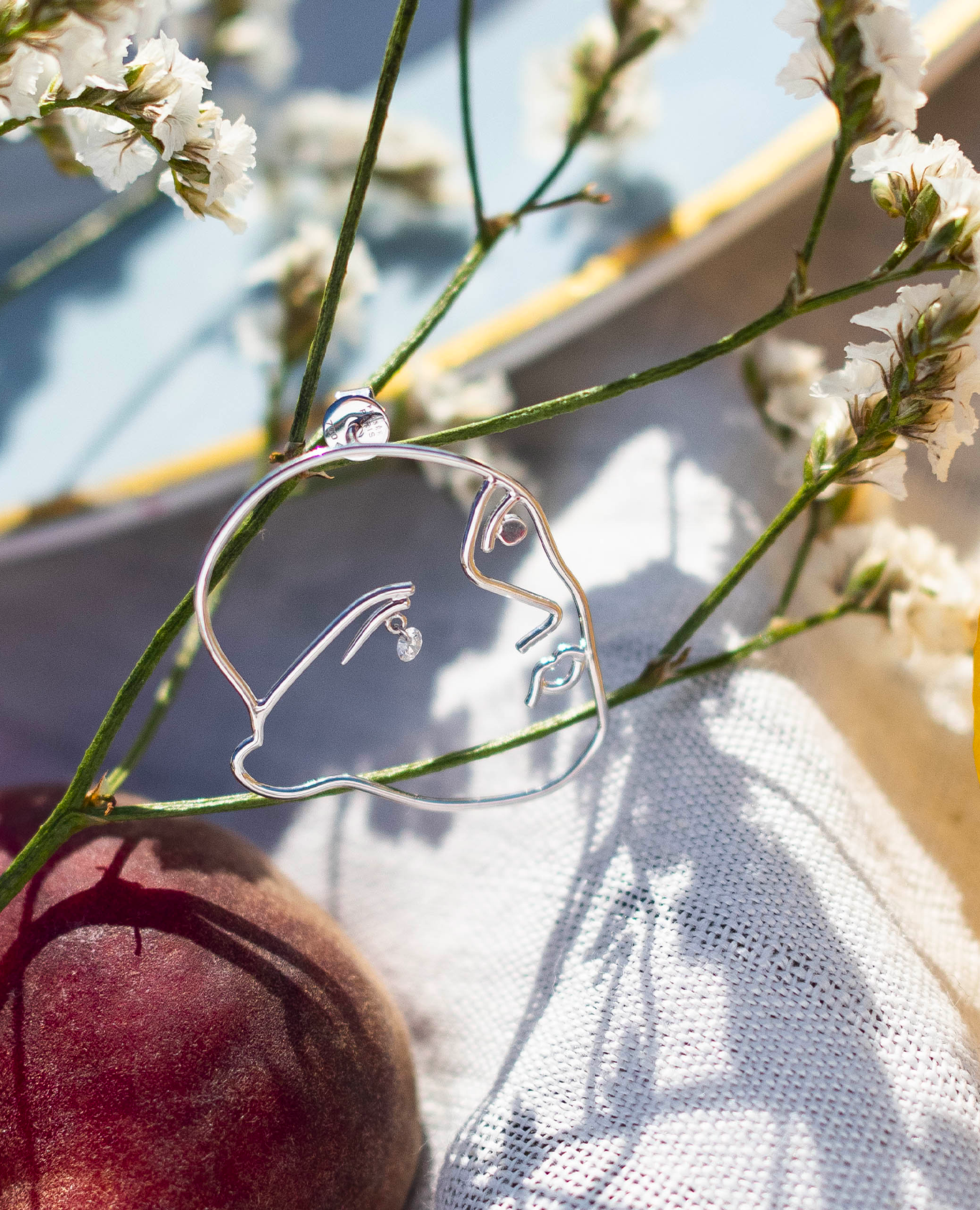 Boucle d'oreille Matisse un diamant