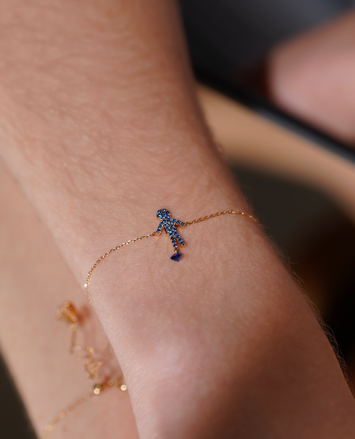 Selene Boy bracelet paved with a sapphire