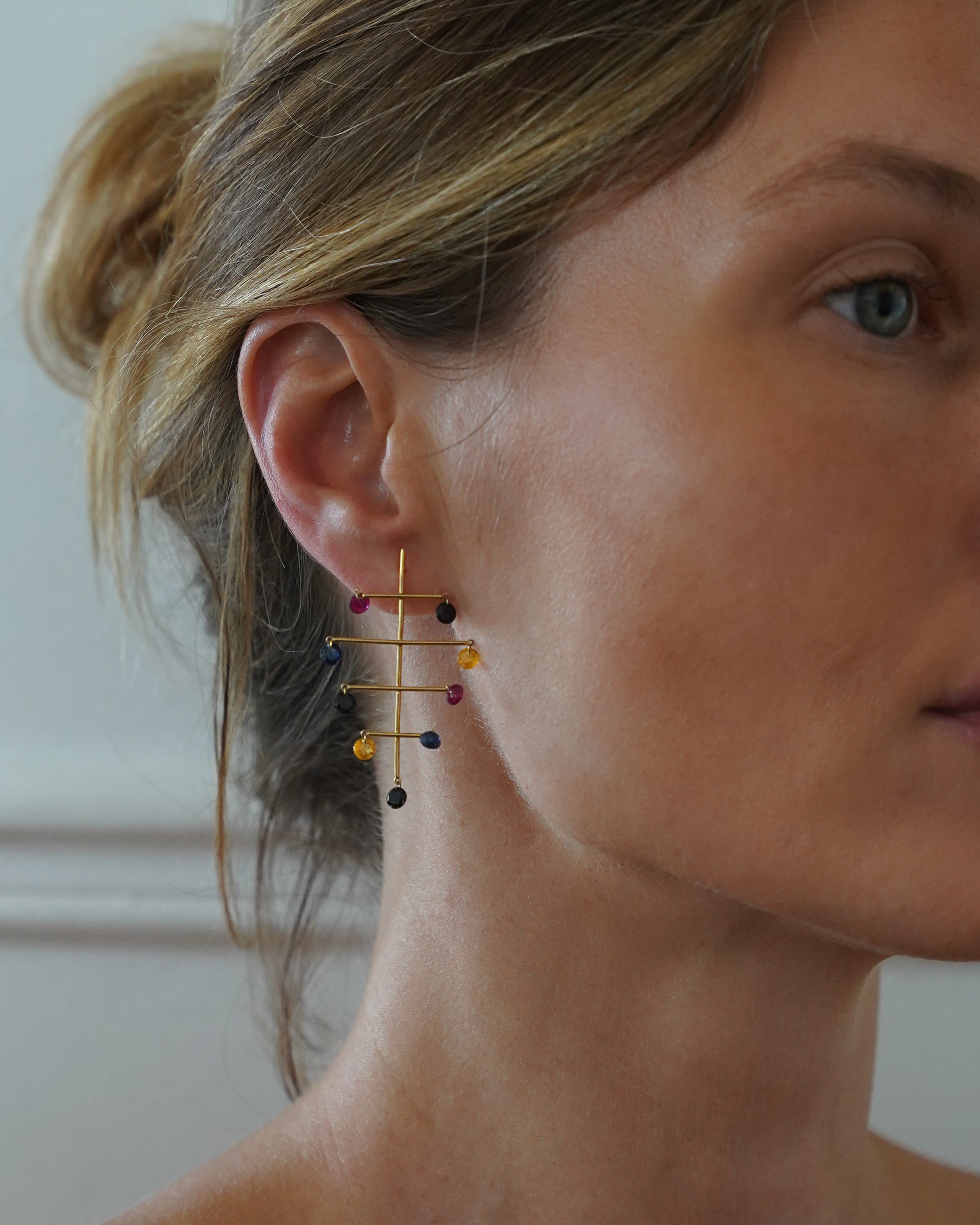 Mobile Earring