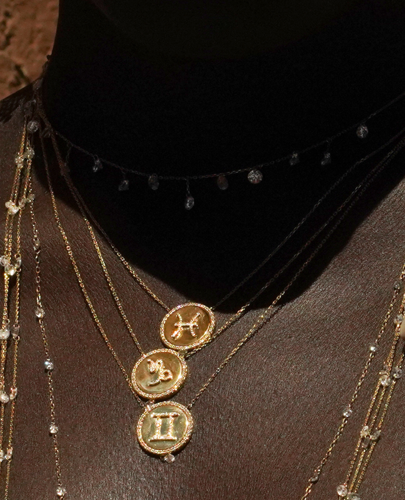 Collier Céleste Médaillon Pavé diamant Signe Capricorne