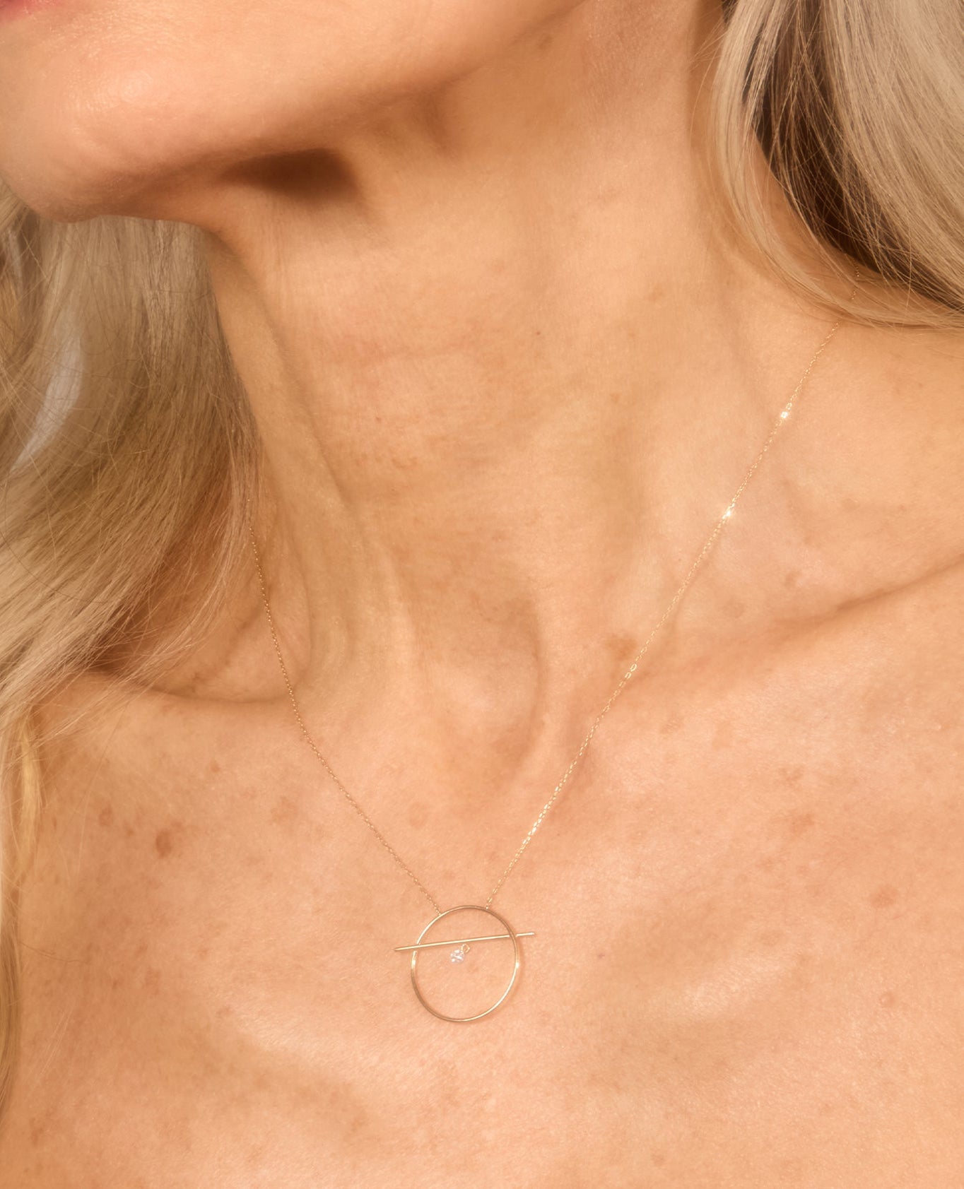 Collier Fibule