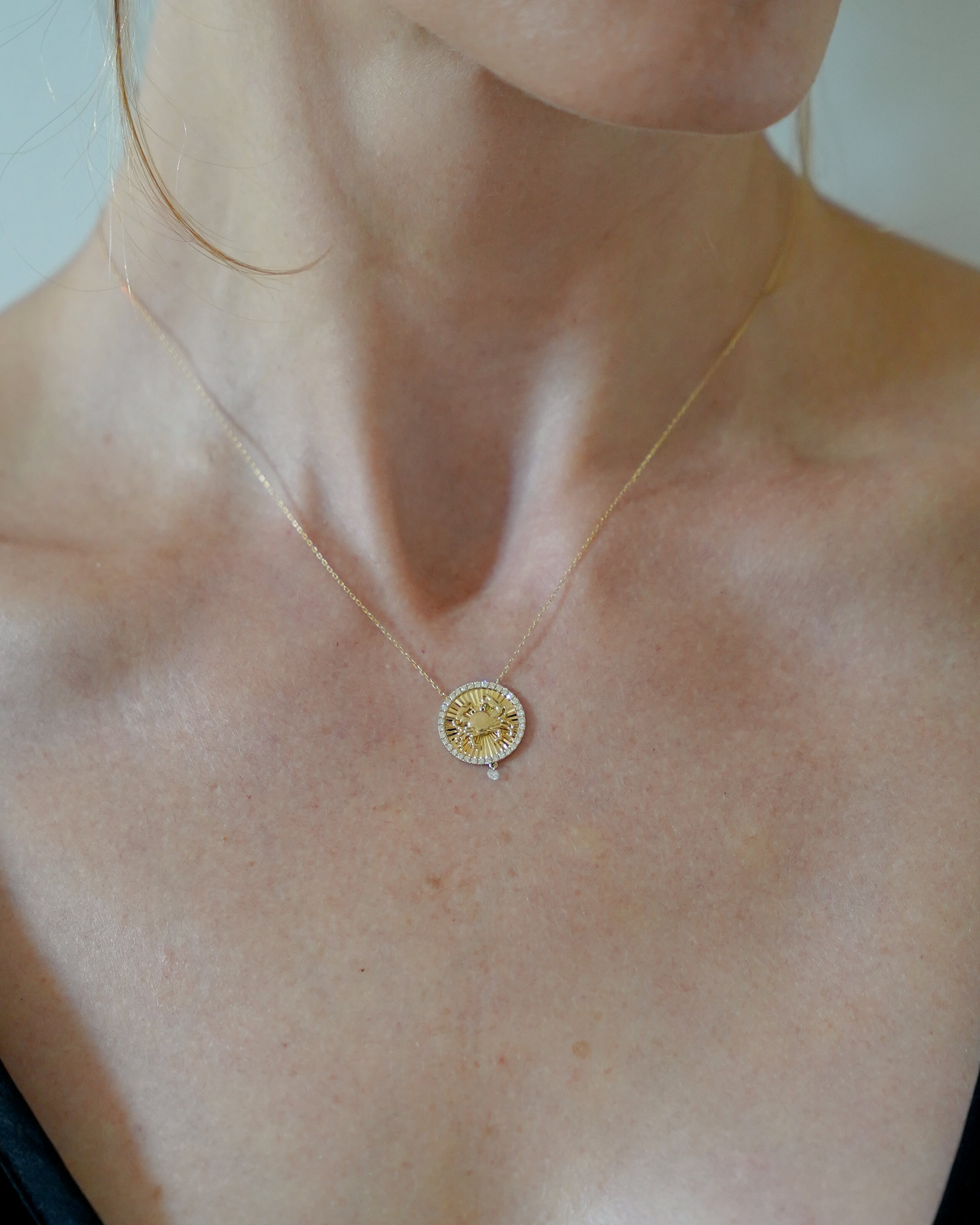 Collier Céleste Médaillon Cancer