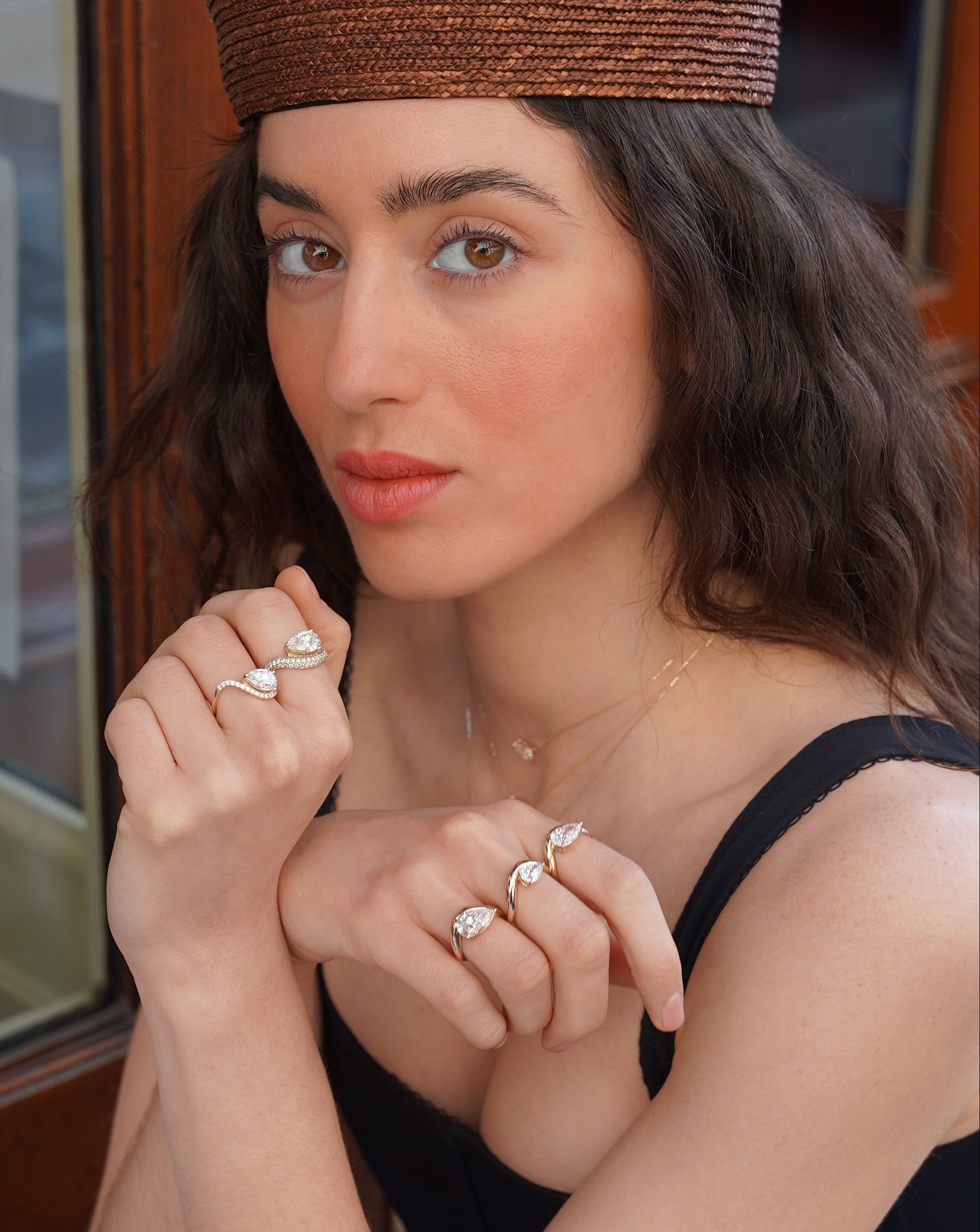 Bague Wave Poire pavée - Anneau fin