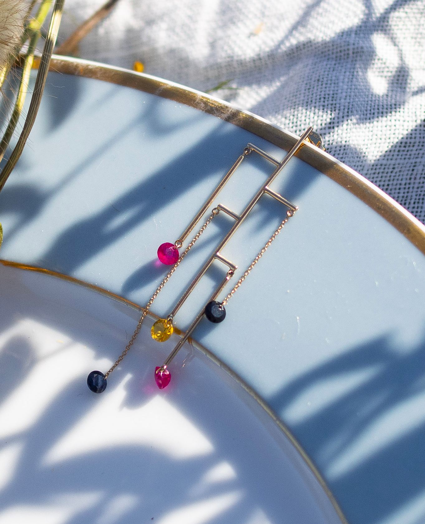 Boucle d'oreille Mobile H