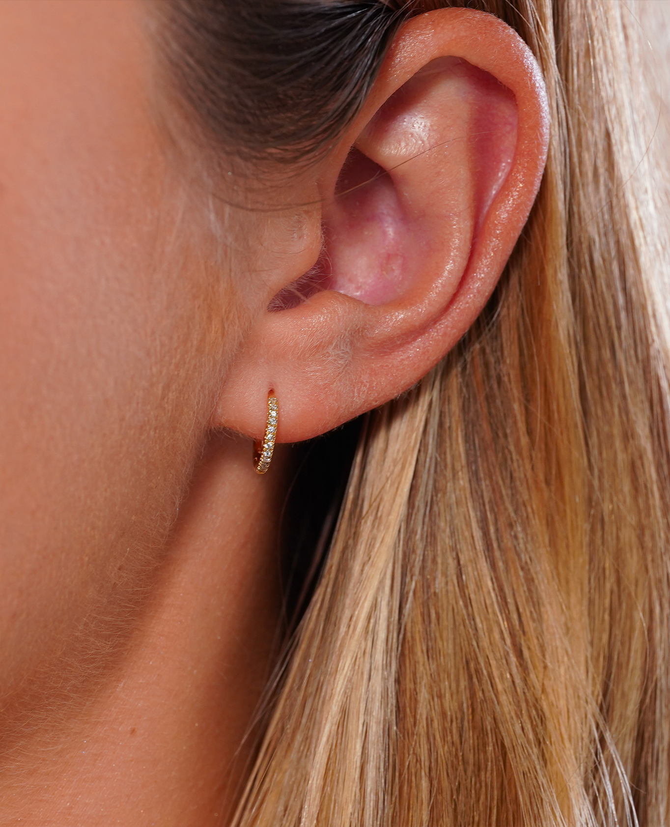Paved ring piercing