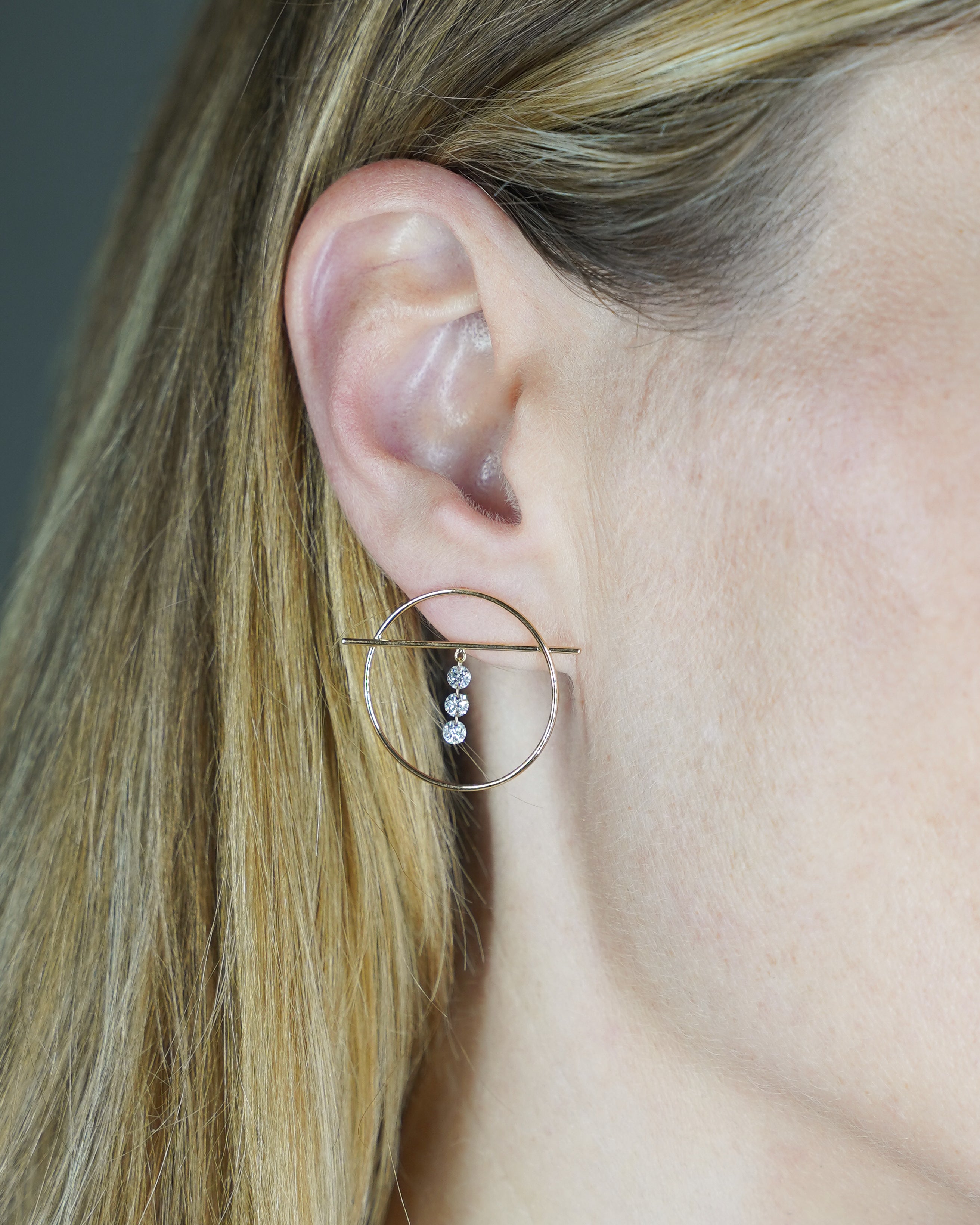 Three vertical diamond fibula earring M