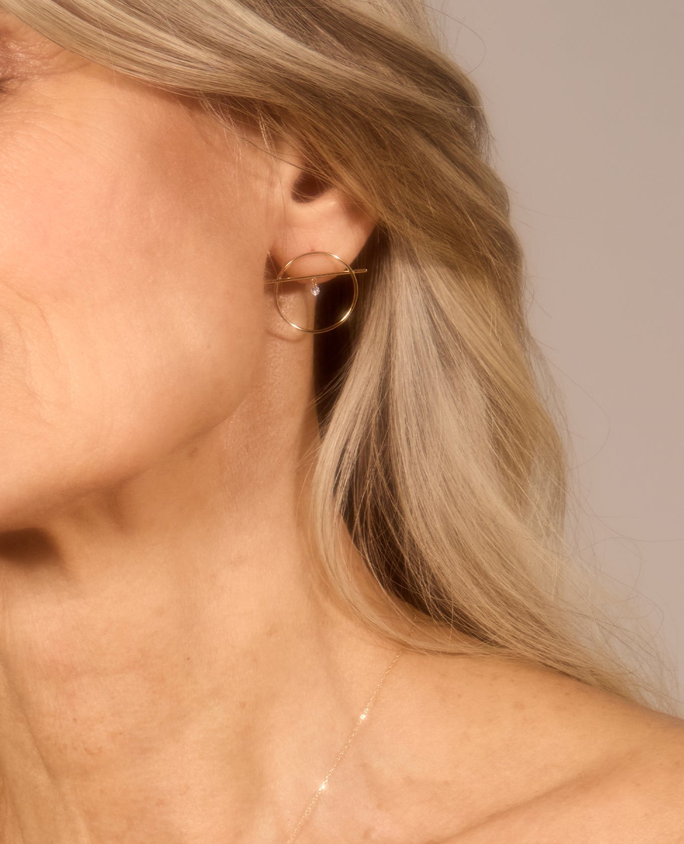 Mono boucle d'oreille Fibule XS