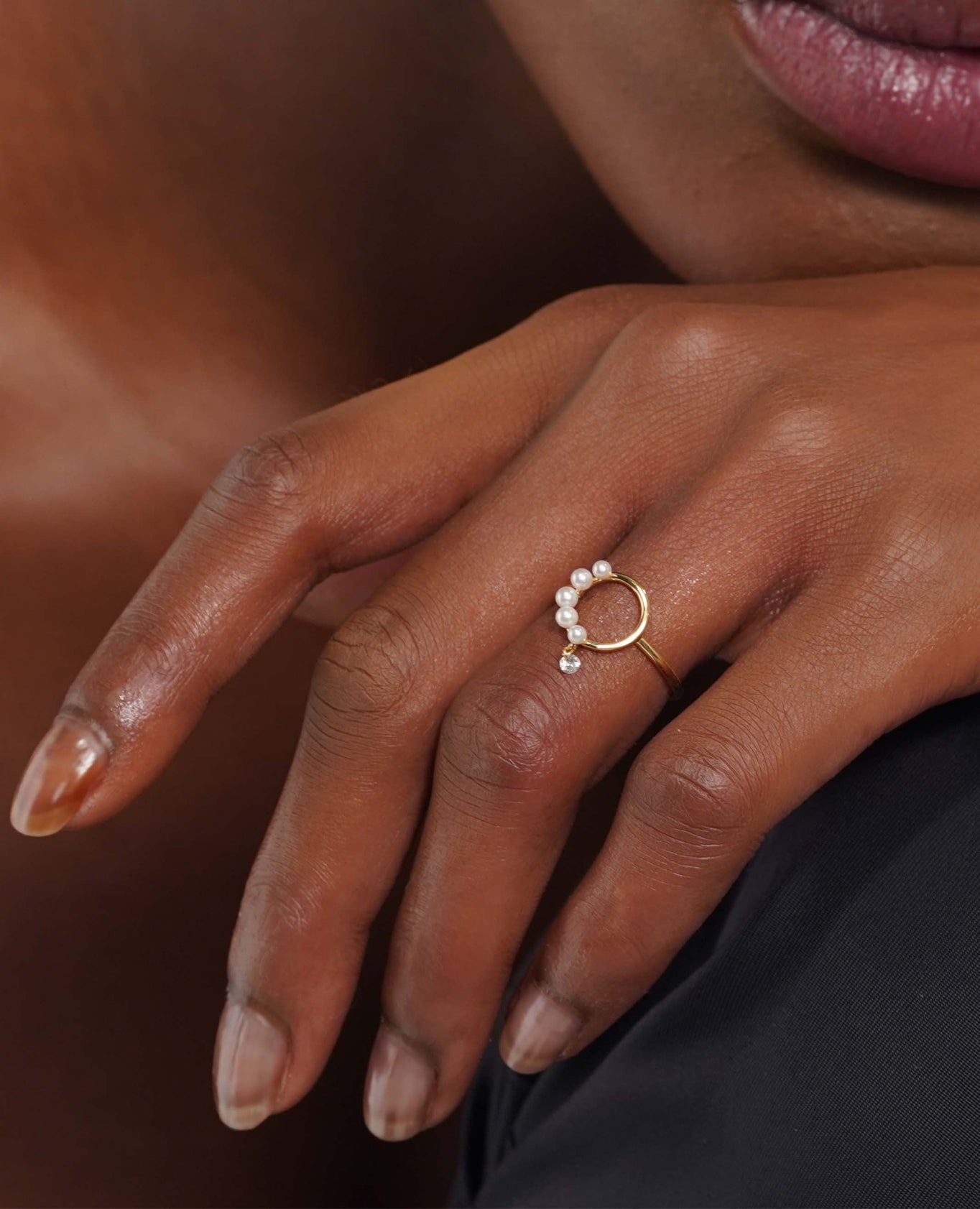 Bague Aphrodite demi perlée