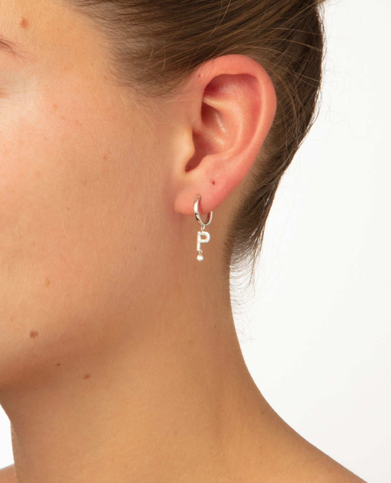 Piercing Alphabet un diamant