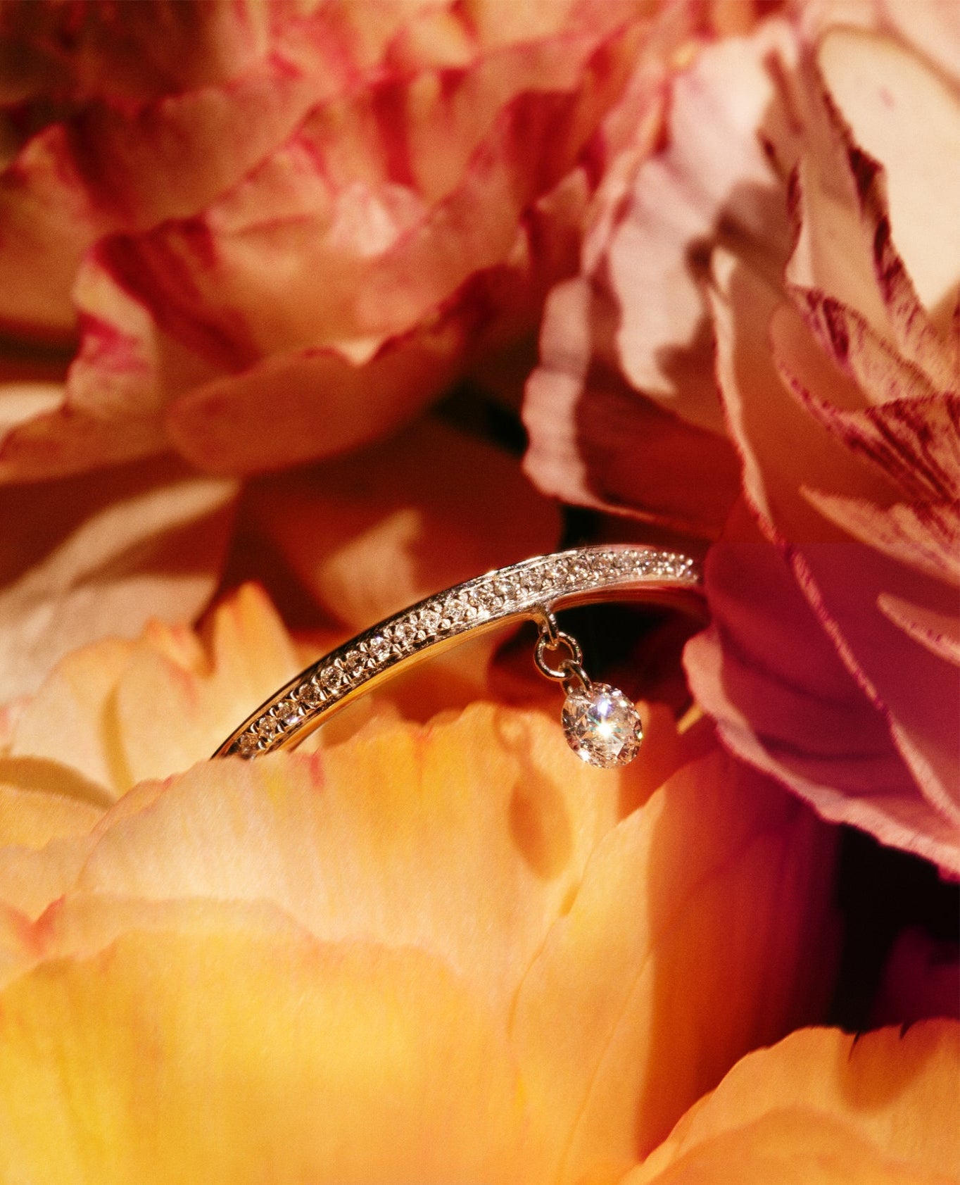 Bague Zeus pavée un diamant