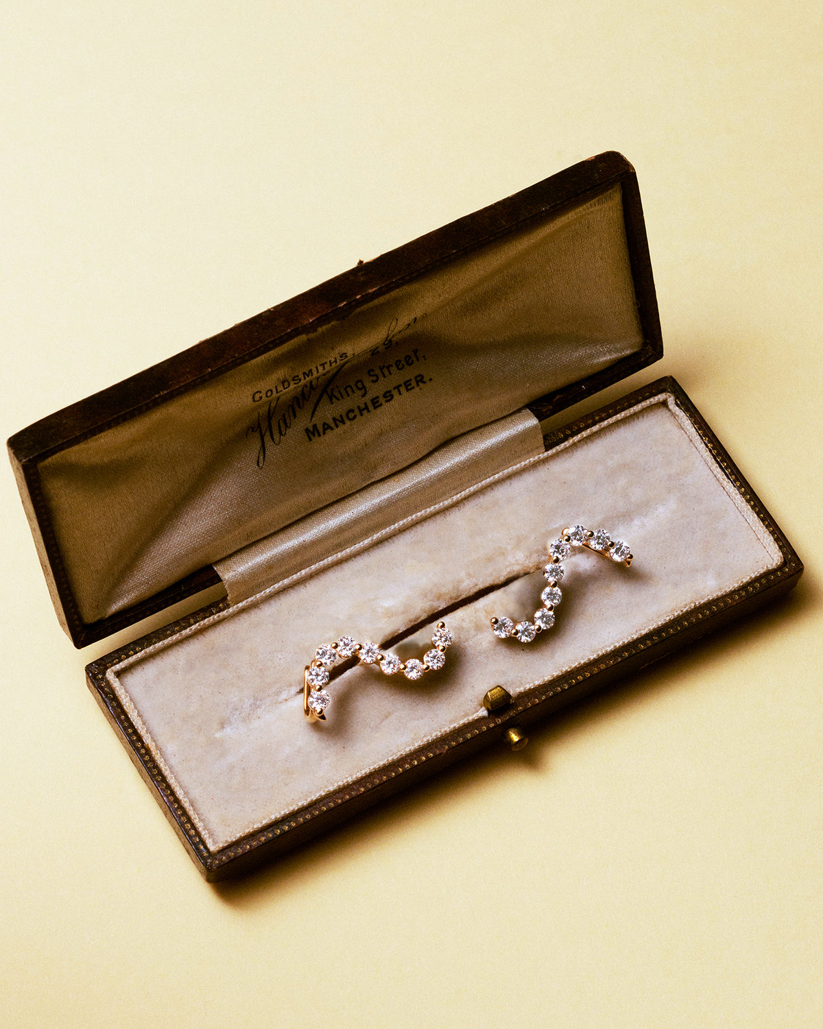 Mono boucle d’oreille Stella
