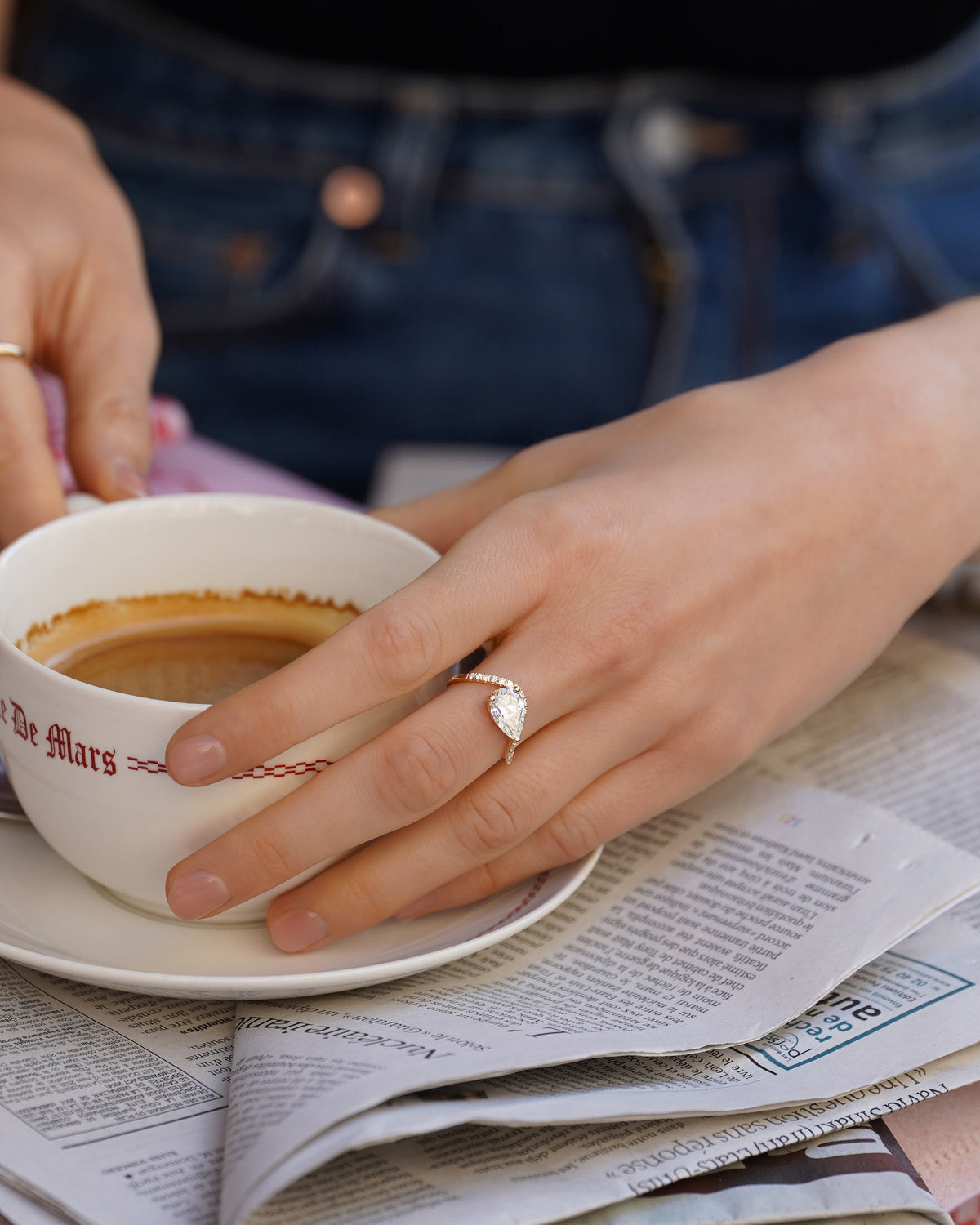 Bague Wave Poire pavée - Anneau fin